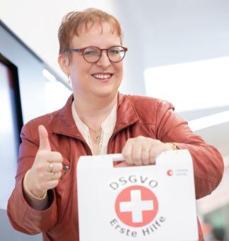 Corinna Göring, Geschäftsführung